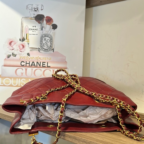 ❤️Chanel Quilted Leather Bow Bag ❤️ - Picture 9 of 17